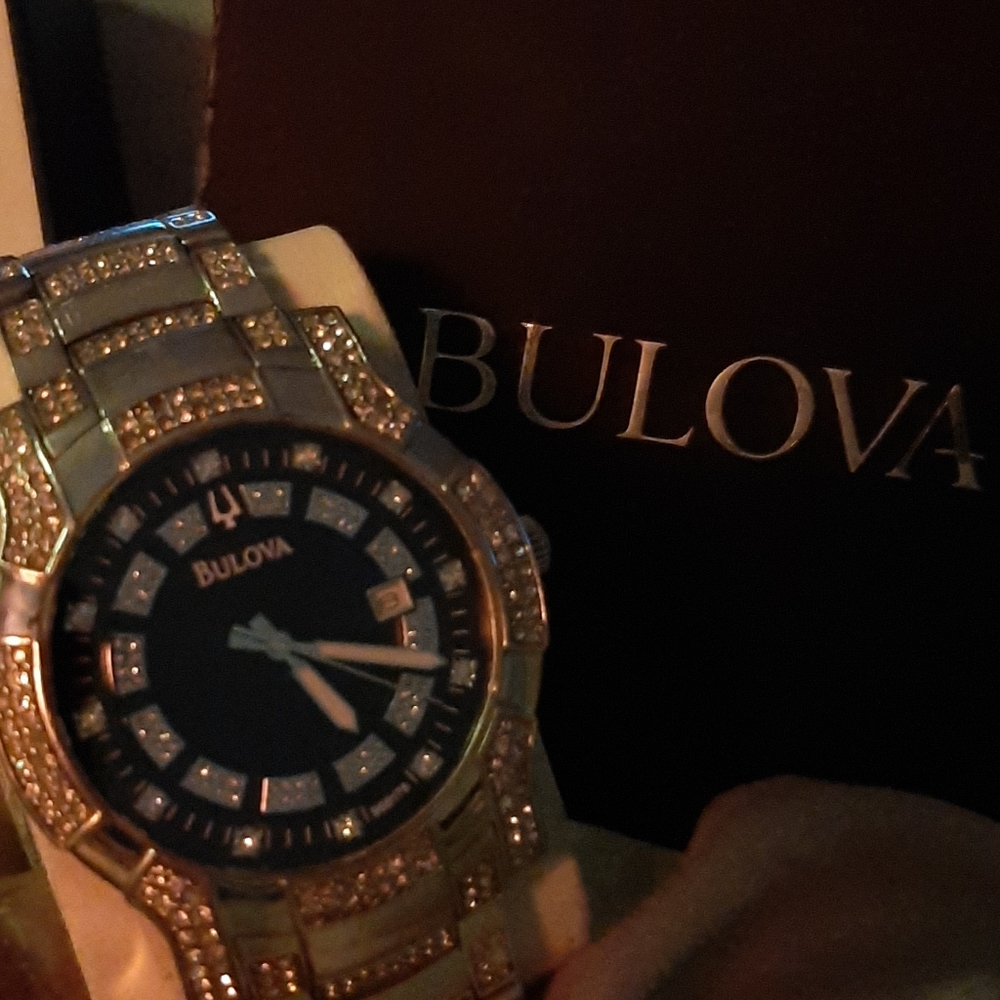 Watch - Picture 4 of 6